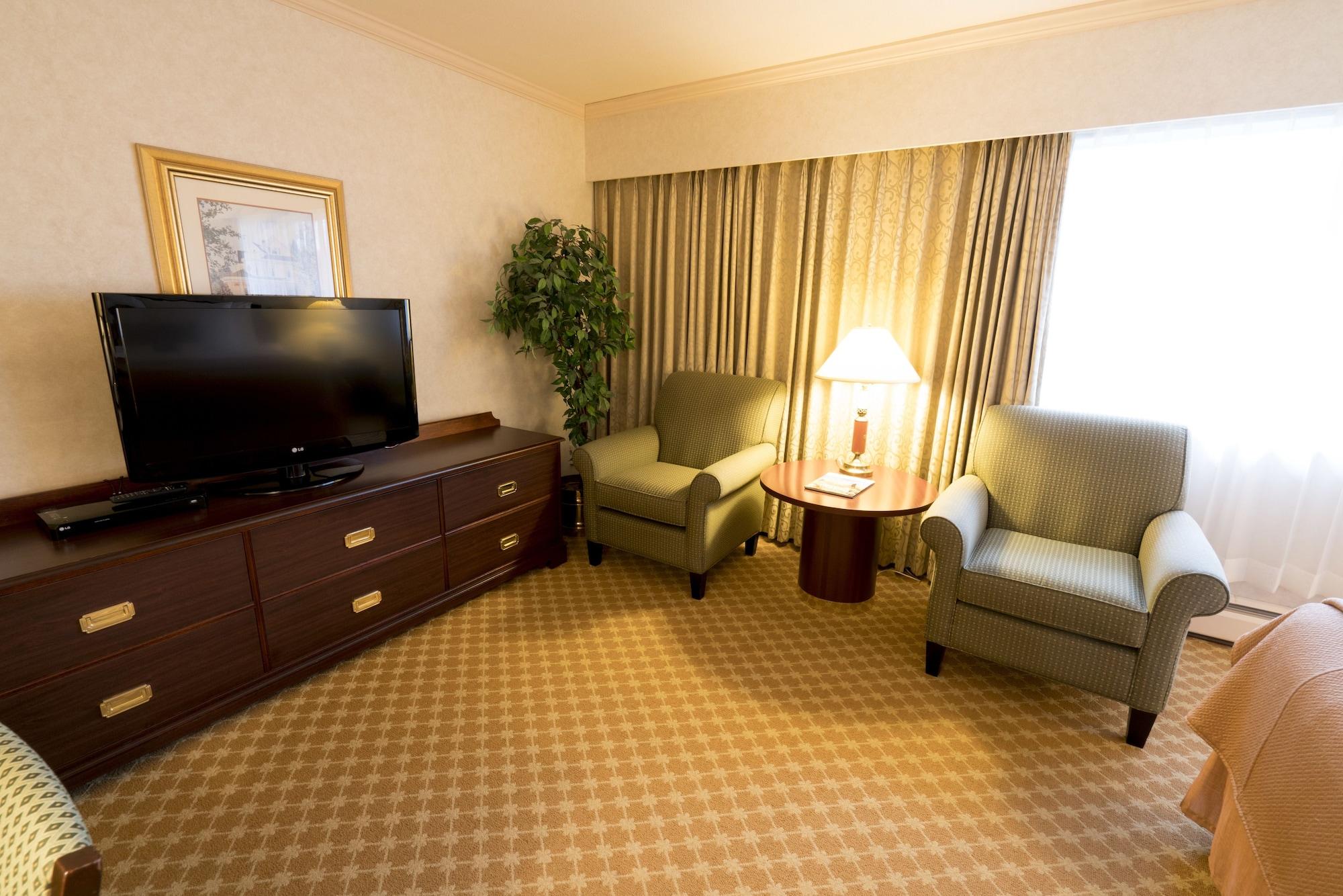 Royal Scot Hotel & Suites Victoria Bagian luar foto
