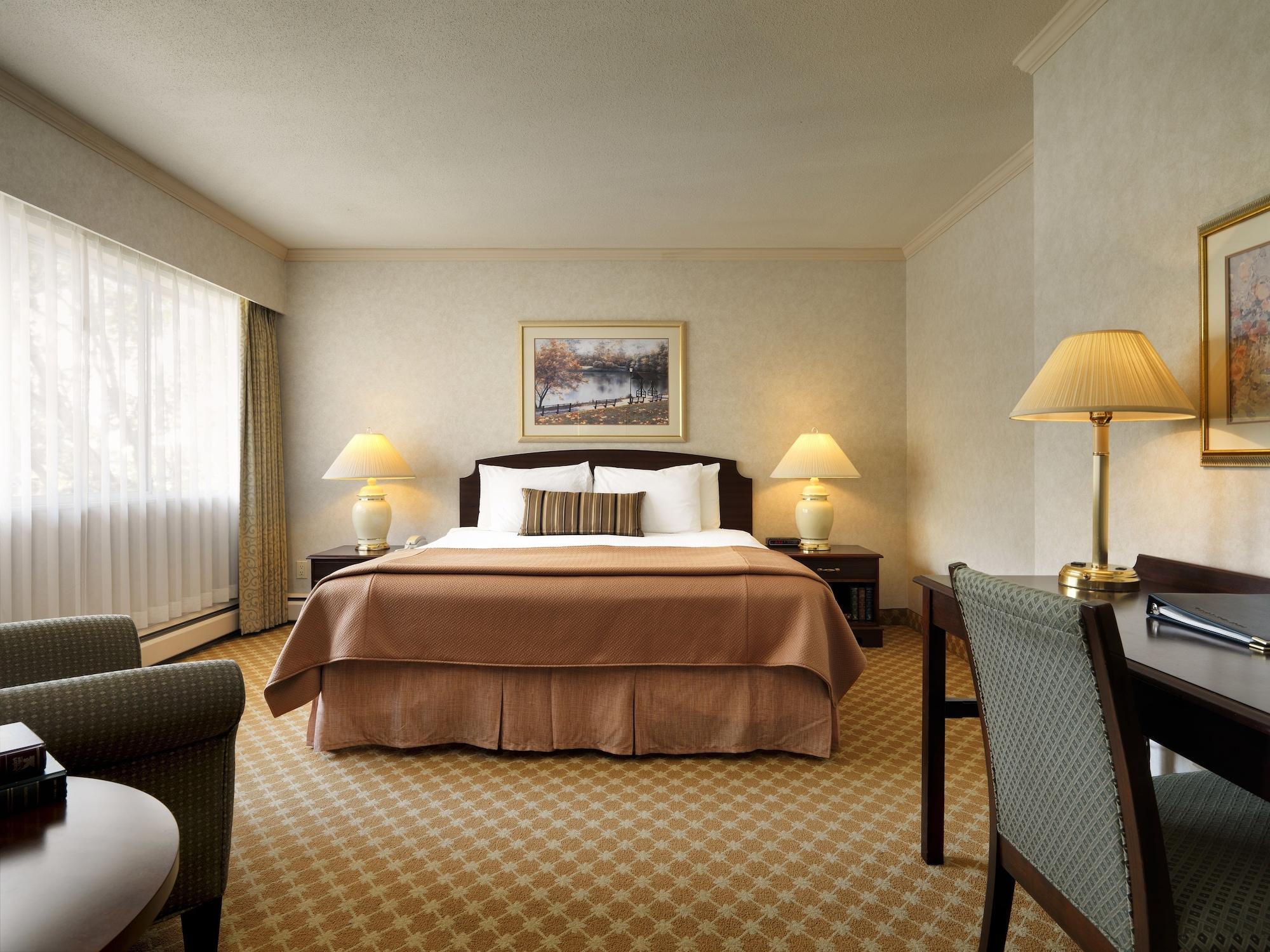 Royal Scot Hotel & Suites Victoria Bagian luar foto